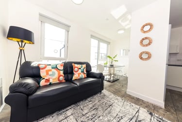 Premium Room at X1 Arndale House, 89 London Road, City Centre, Liverpool, L38JA - Image 8