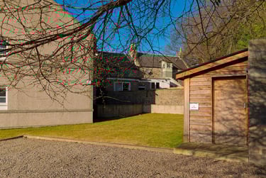 Premium Plus - 5 Bed Flat at Froghall, 29 Froghall Road, Old Aberdeen, Aberdeen, AB243JL - Image 9