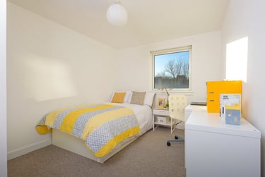 Premium Plus – Large 3 Bed Flats at 403 King Street, 403 King Street, City Centre, Aberdeen, AB243BZ - Image 1