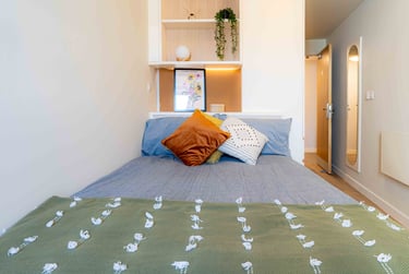 iQ Bristol Student Halls, Marlborough Street, City Centre, Bristol, BS1 3EQ - Image 2