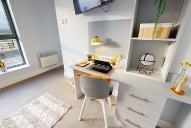 Gold Studio at iQ Grove, 69 Grove Street, New Town, Edinburgh, EH38FD - Image 2