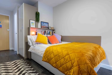 iQ Ty Willis House Student Halls, 6-8 High Street, City Centre, Bangor, LL57 1NP - Image 2