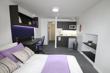 The Square Student Halls, 58 North Road East, Mutley, Plymouth, PL4 6AJ - Image 1