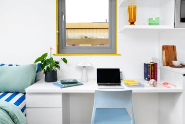 Medium Accessible Studio at Scape Guildford, 1 Kernel Court, Walnut Tree Close, Guildford, GU14BJ - Image 6