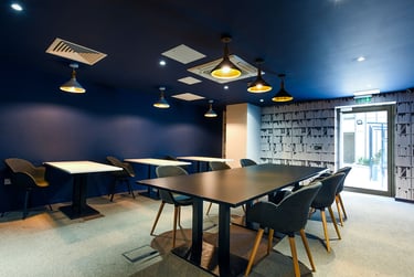 Ensuite gold at Byrom Point, 72 Great Crosshall Street, City Centre, Liverpool, L32BE - Image 18