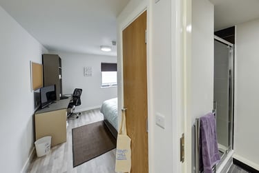 Trinity Hall Student Halls, Holborn Approach, Woodhouse, Leeds, LS6 2FD - Image 5