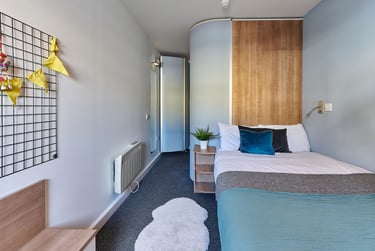 Trust House Student Halls, Salem Place, St Thomas, Exeter, EX4 6TZ - Image 3