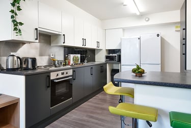 Trust House Student Halls, Salem Place, St Thomas, Exeter, EX4 6TZ - Image 4