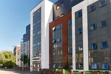 Classic Studio at Trust House, Salem Place, St Thomas, Exeter, EX46TZ - Image 8