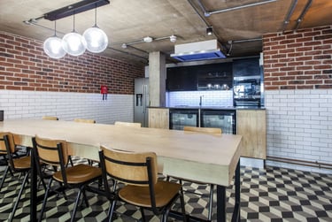 Berkshire House Student Halls, 252-256 Kings Road, Central, Reading, RG1 4HP - Image 4