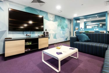 Standard Studio  at Sycamore House, Woodhouse Square, Kirkstall, Leeds, LS31BP - Image 4