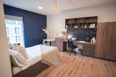 Hox Park Student Halls, Hox Park Drive, Englefield Green, Egham, TW20 0GP - Image 1