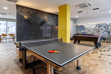 Sea View Studio at Oldway Centre, 39 High Street, City Centre, Swansea, SA11LA - Image 12