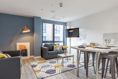 Oldway Centre Student Halls, 39 High Street, City Centre, Swansea, SA1 1LA - Image 2