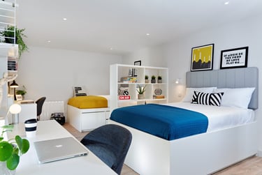 Student Castle Student Halls, 18-29 Claypath, City Centre, Durham, DH1 1RH - Image 4