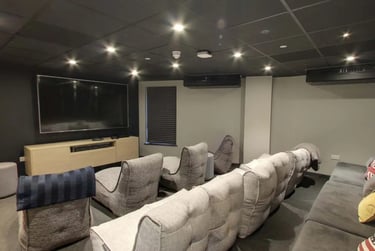 Premium 2 Bed Apartment at Trinity View, Friar's Road, City Centre, Coventry, CV12JE - Image 5