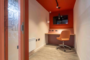 Silver Studio Plus at iQ Leeds, Cross Chancellor Street, City Centre, Leeds, LS62TL - Image 7