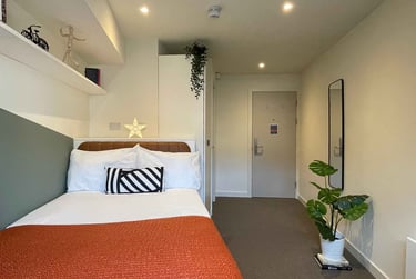 Snow Island Student Halls, King's Mill Lane, City Centre, Huddersfield, HD1 3AU - Image 4