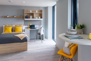 Renslade House Student Halls, Bonhay Road, Pennsylvania, Exeter, EX4 3AY - Image 1