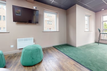 iQ Little Aspley House Student Halls, Firth Street, City Centre, Huddersfield, HD1 3BN - Image 11