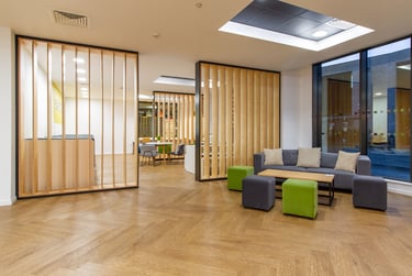 Silver Studio with Wet Room - Single at Millennium View, 21 Hales Street, Coventry, CV11JB - Image 2