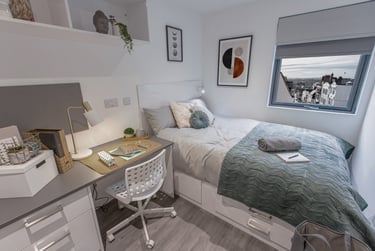 The City Arcade Student Halls, 108 Fore Street, Central, Exeter, EX4 3HY - Image 2