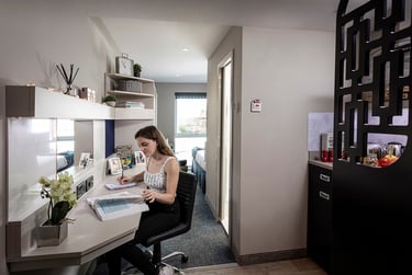 Sapphire Plus Studio at Walnut Gardens, Walnut House, St Davids Hill, Exeter, EX44DH - Image 5