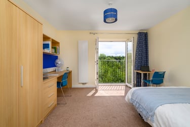 6 Bedroom Apartment – Deluxe at Cadnam Hall, 65 Cadnam Close, Harborne, Birmingham, B170PX - Image 7