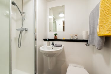 Carrick View Student Halls, 110 Kimberley Park Road, City Centre, Falmouth, TR11 2FF - Image 3