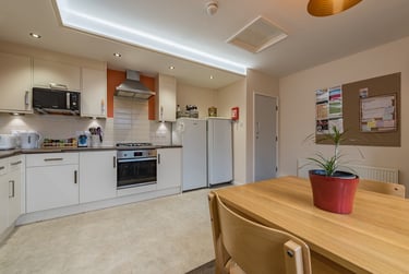 Doris Birdsall Halls Student Halls, Easby Road, City Centre, Bradford, BD7 1QZ - Image 6