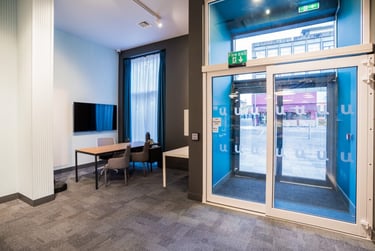 Luxury at Unilife High Street, 12-14 High Street, City Centre, Southampton, SO142DF - Image 18