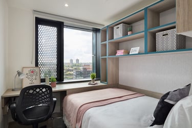 urbanest Battersea Student Halls, 125 Battersea Park Road, Battersea, London, SW8 4DS - Image 1