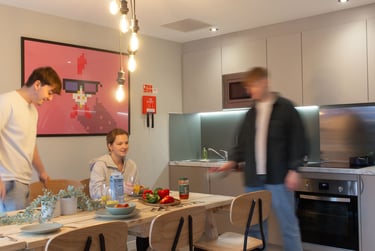 Diamond Studio at Glasgow West End, 31 Gilbert Street, City Centre, Glasgow, G38JY - Image 5