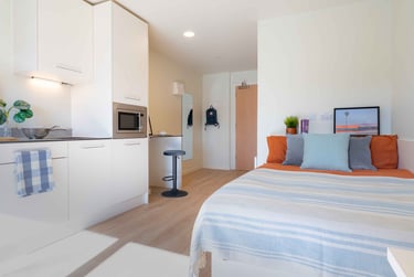 iQ Longwood Place Student Halls, Longwood Close, Earlsdon, Coventry, CV4 8AE - Image 2