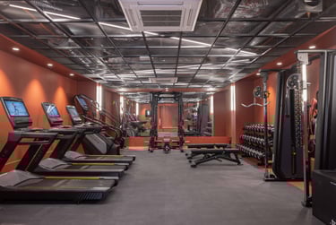 Roomy 4 at The Storehouse, Central Road, City Centre, Leeds, LS16BX - Image 7