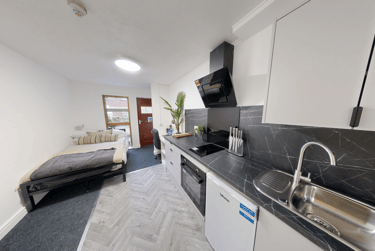 Truro Works Student Halls, Mortimer Street, City Centre, Sheffield, S1 4QG - Image 3