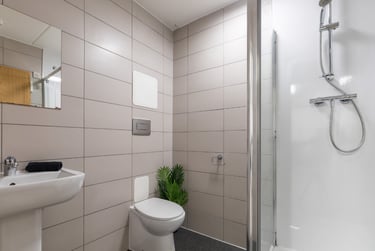 Manchester Student Village Student Halls, Lower Chatham Street, City Centre, Manchester, M1 5SX - Image 4