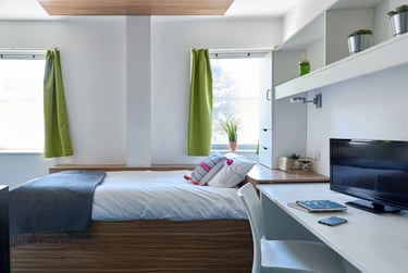 The Curve Student Halls, 14 Fieldgate Street, Shoreditch, London, E1 1ES - Image 1