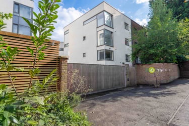 Bronze En Suite at iQ The Pad, 71 Egham Hill, City Centre, Egham, TW200ER - Image 9