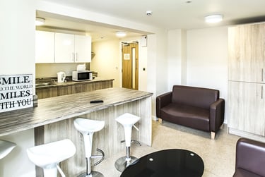 Lovell Park Student Halls, 22 Lovell Park Hill, Beck Hill, Leeds, LS7 1DF - Image 4