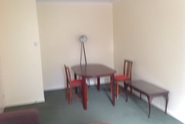 2 bed flat, Melrosegate, Layerthorpe, York, YO103TX - Image 2
