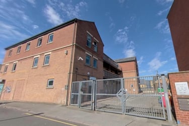 5 bed flat, Broom street, City centre, Sheffield, S102DA - Image 11