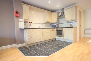 1 bed studio, Broom street, Central, Sheffield, S102DA - Image 3