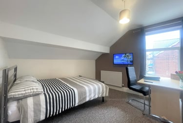 3 bed flat, Junction road, Hunters bar, Sheffield, S118XA - Image 4