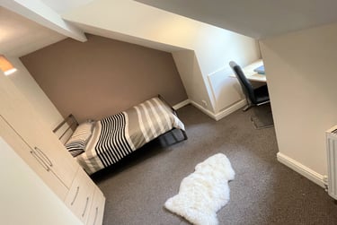 6 bed house, Thompson road, Ecclesall, Sheffield, S118RA - Image 7