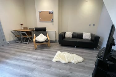 3 bed flat, Ecclesall road, Ecclesall, Sheffield, S118PF - Image 3