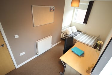 3 bed flat, Broom street, Central, Sheffield, S102DA - Image 5