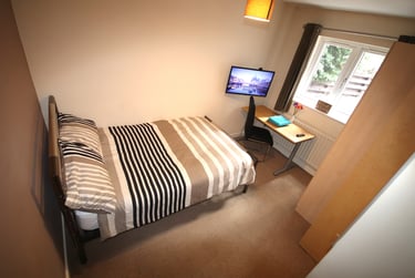 3 bed flat, Bower road, Crookes, Sheffield, S101ER - Image 5