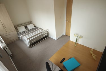 6 bed house, Broom street, Ecclesall, Sheffield, S102DA - Image 1