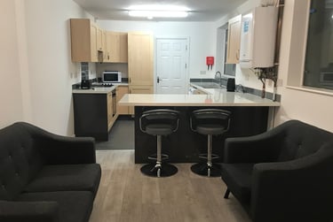 5 bed house, Ysgol street, Port tennant, Swansea, SA18LG - Image 1